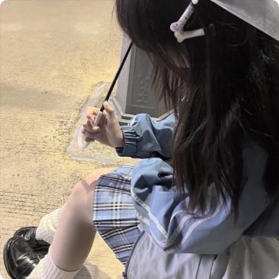 隔墙有情人